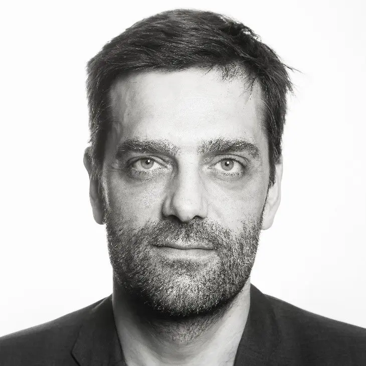 Petur Mittún : Aðalskrivari