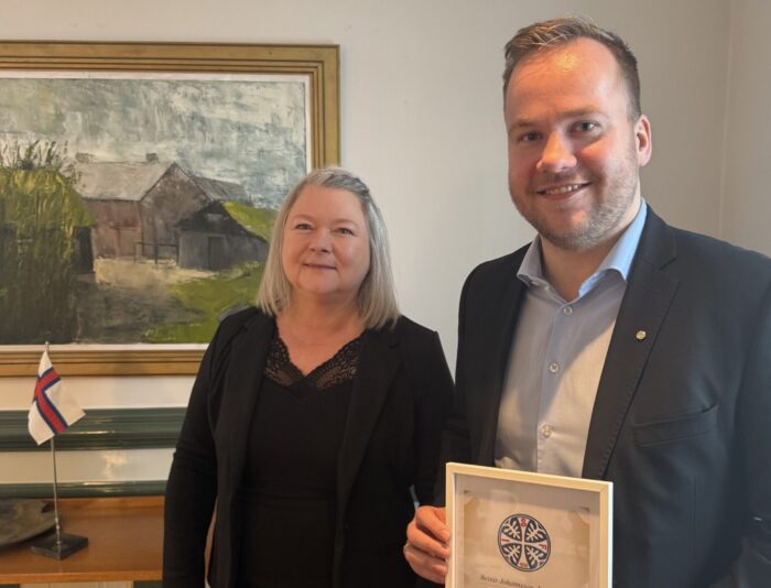 Løgmaður tikið við sum verji hjá føroyskum ítrótti